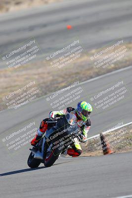 media/Feb-05-2023-Classic Track Day (Sun) [[c35aca4a42]]/Group 1/session 4 turn 4/